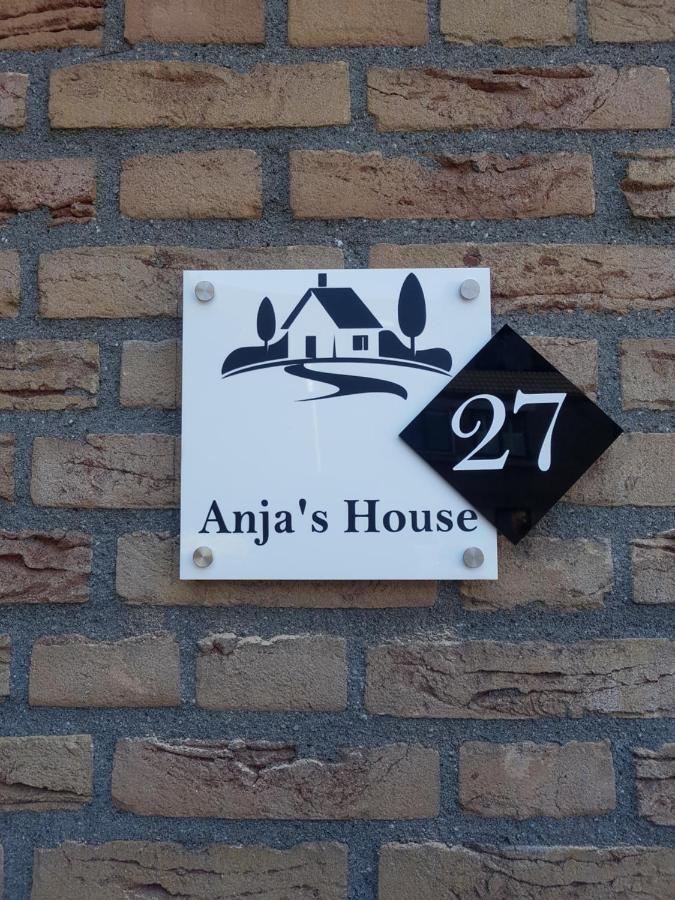Anja'S House Appartement Breda Buitenkant foto